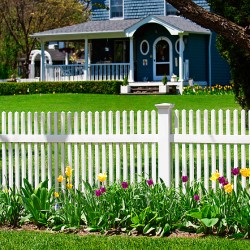 Vinyl Picket Fence